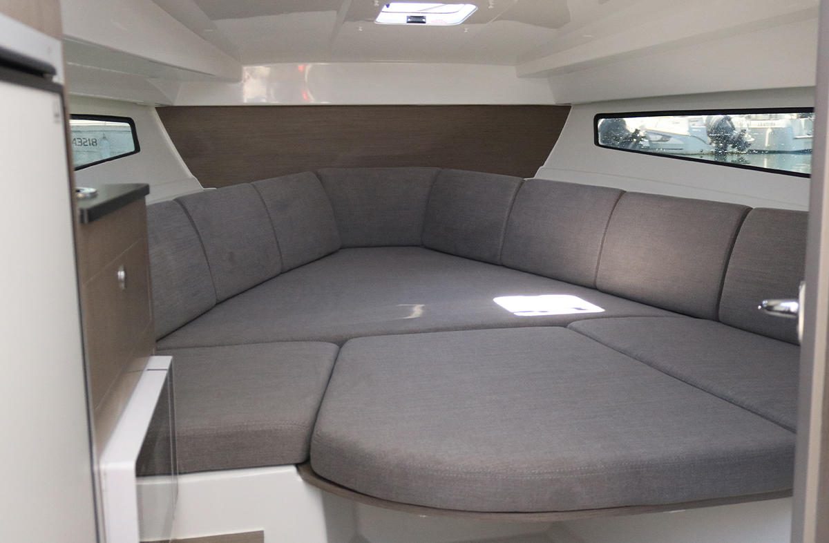 beneteau flyer 8 sundeck