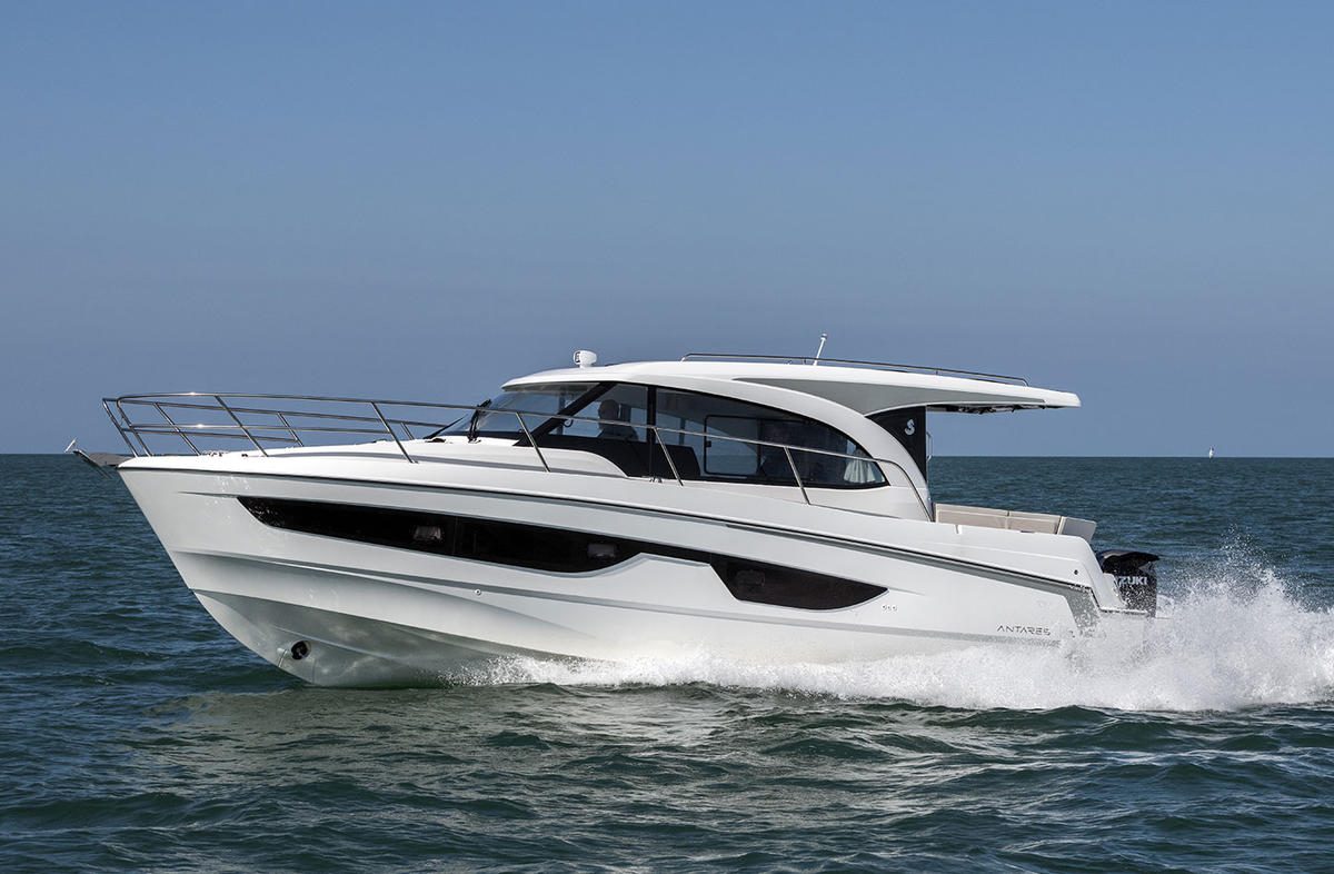 BENETEAU Antares 11