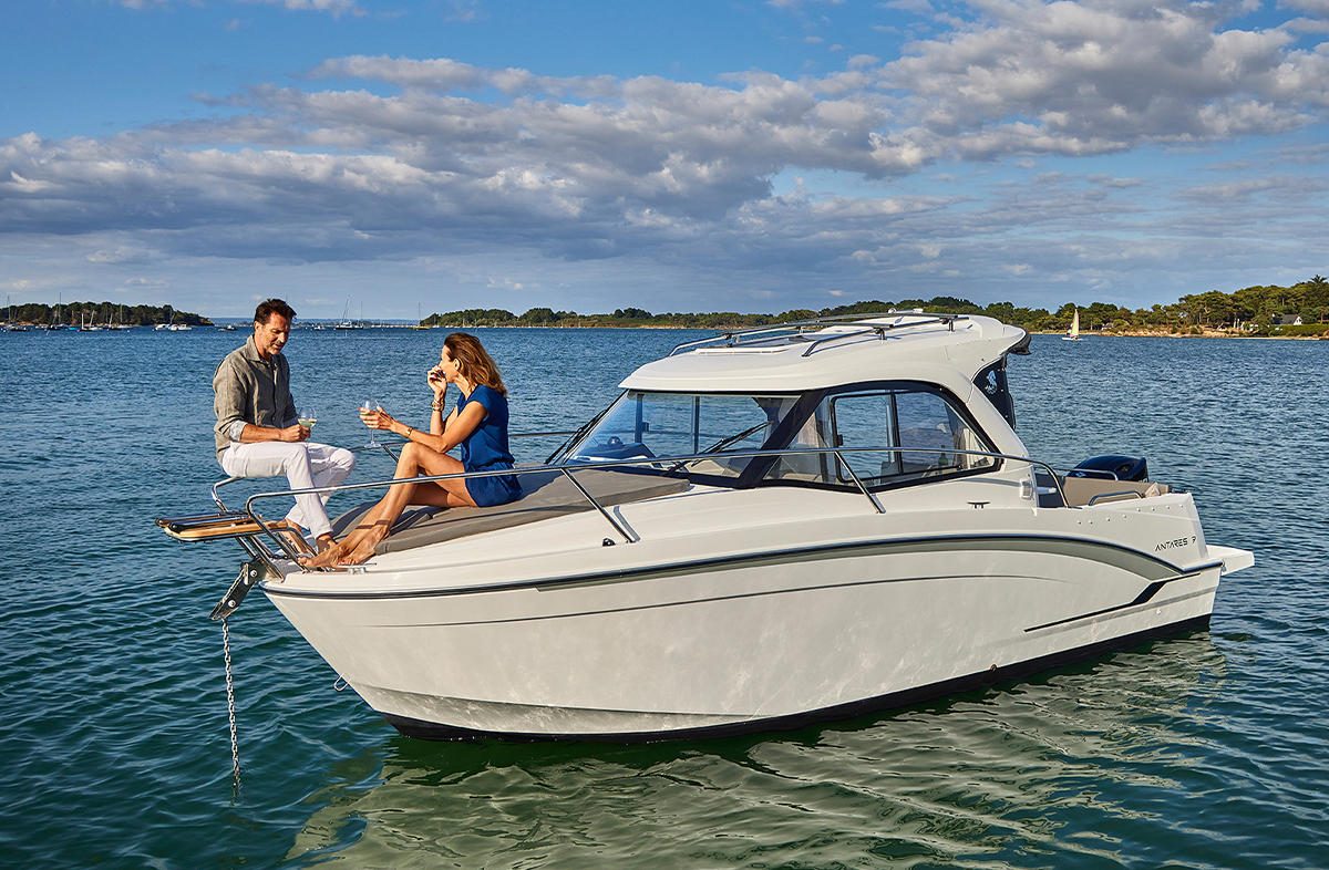 BENETEAU Antares 7