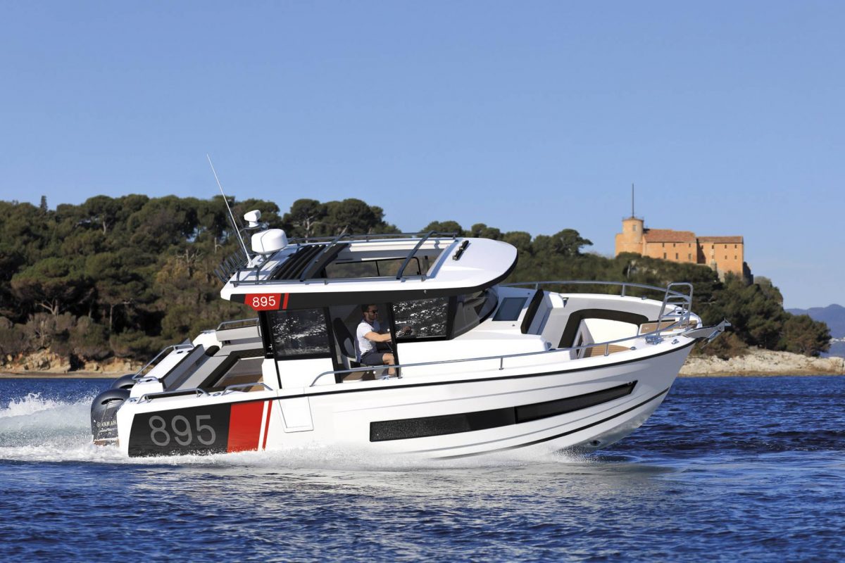 JEANNEAU Merry Fisher 895 Sport